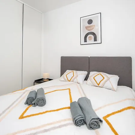 Elegance Au Coeur Du Vieil 2 Climatisation 6 Personnes Apartment *