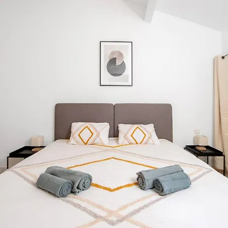شقة Elegance Au Coeur Du Vieil 2 Climatisation 6 Personnes