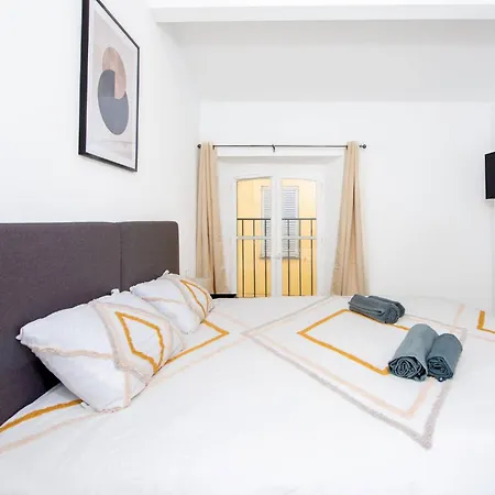 Διαμέρισμα Elegance Au Coeur Du Vieil 2 Climatisation 6 Personnes Αντίμπ
