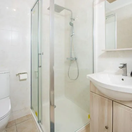 Elegance Au Coeur Du Vieil 2 Climatisation 6 Personnes * أنتيب